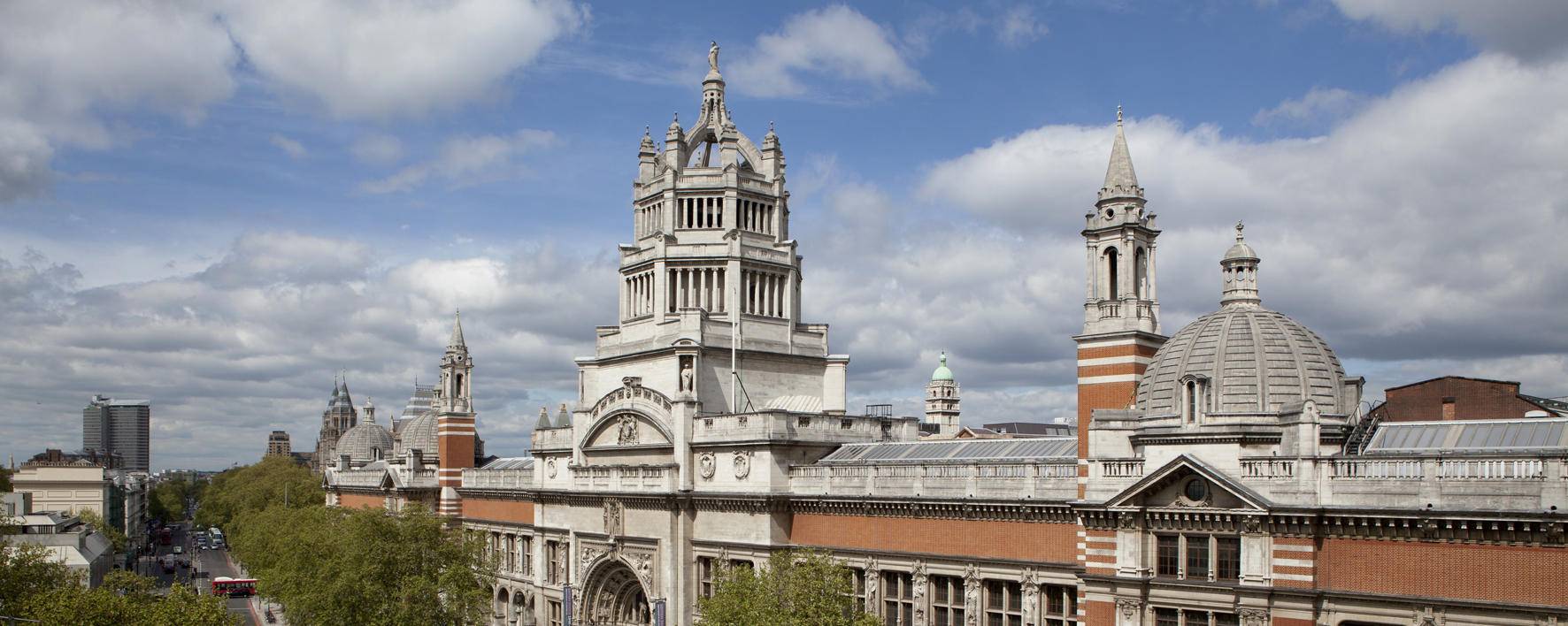 V&A Exterior May 2012 (c) Victoria and Albert Museum___ London_MED