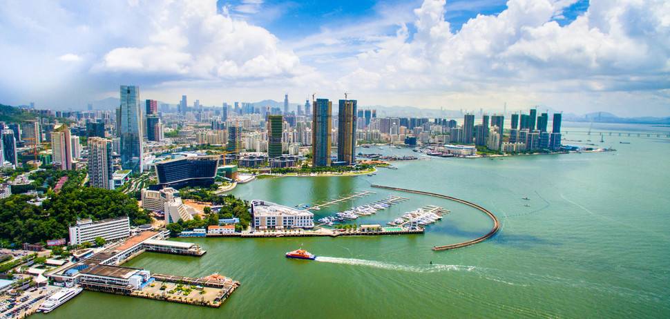 蛇口港