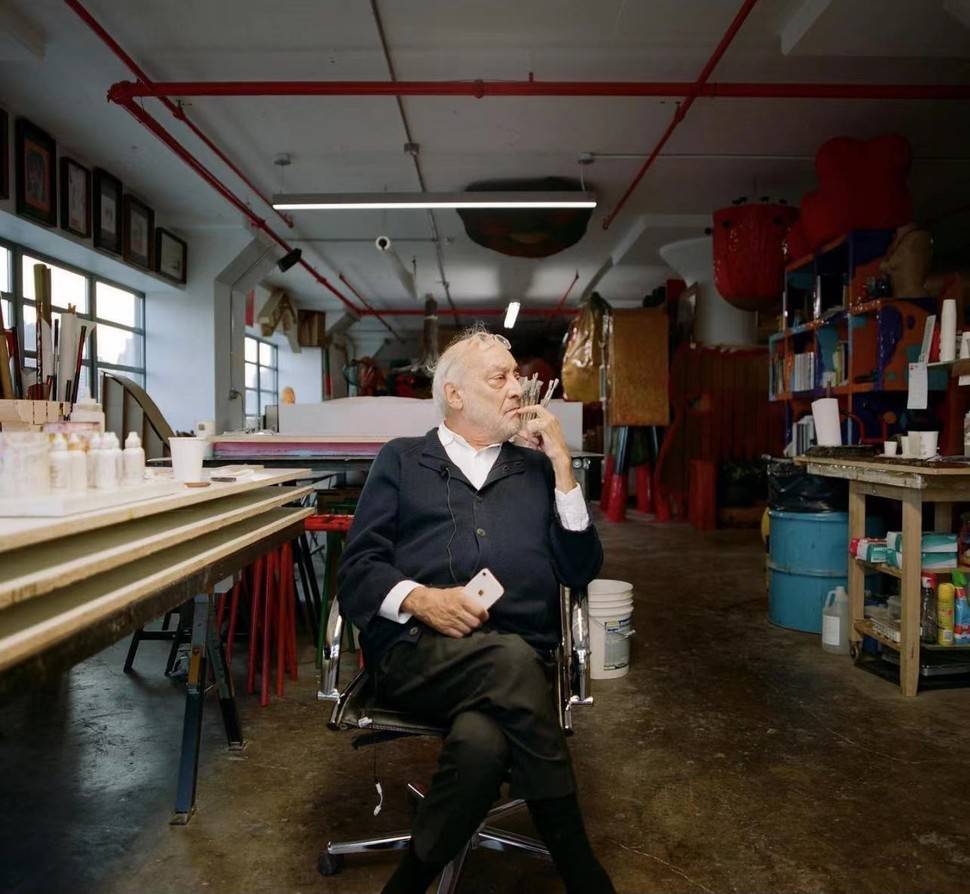 肖像-Gaetano Pesce 摄影：Josh Itiola